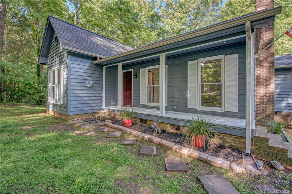 2953 Misty Hill Road York, SC 29745 - Photo 6 of 28 Gallery Image 6