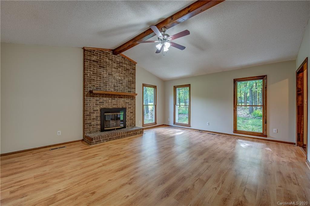 2953 Misty Hill Road York, SC 29745 - Photo 8 of 28 Gallery Image 8