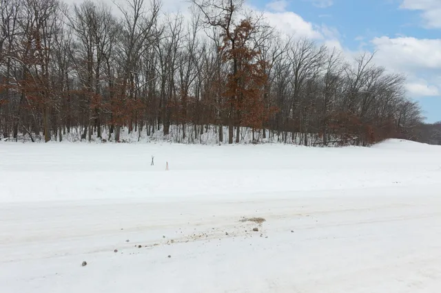 $89,500 | 4-5 & 6 Anderson Hill Lane, Boyceville, WI 54725