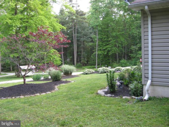 233 Moritz Road Orrtanna, PA 17353 - Photo 11 of 21 Garden
