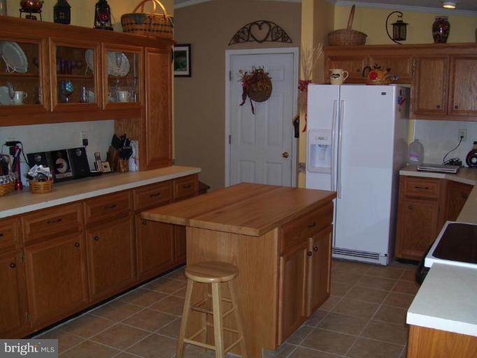 233 Moritz Road Orrtanna, PA 17353 - Photo 18 of 21 Kitchen
