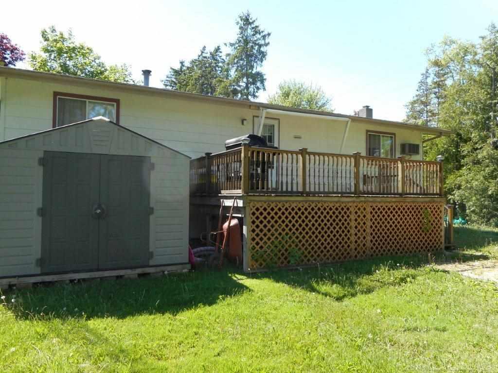 205 South Ridge Street Port Sanilac, MI 48469 - Photo 5 of 21 Gallery Image 5