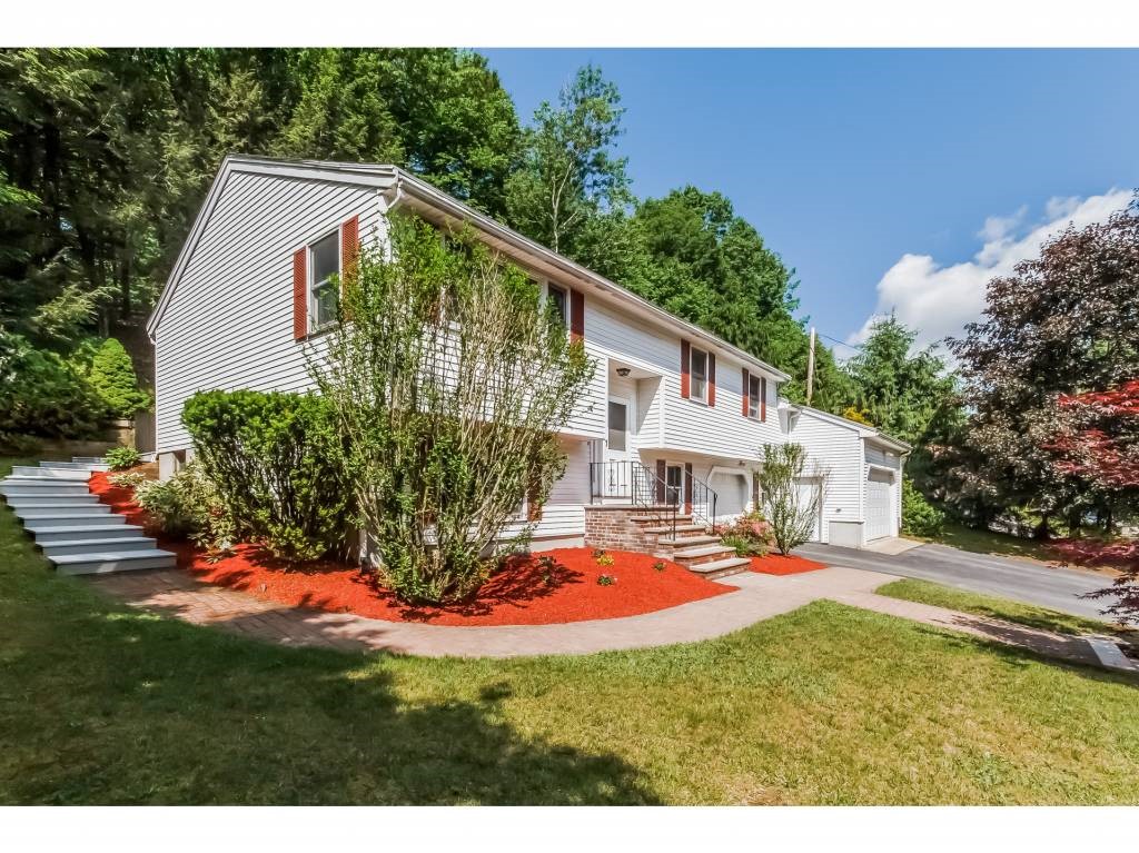 152 North Shore Road Derry, NH 03038 - Photo 29 of 36