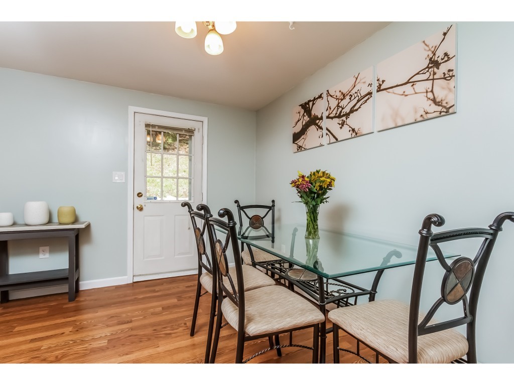 152 North Shore Road Derry, NH 03038 - Photo 6 of 36
