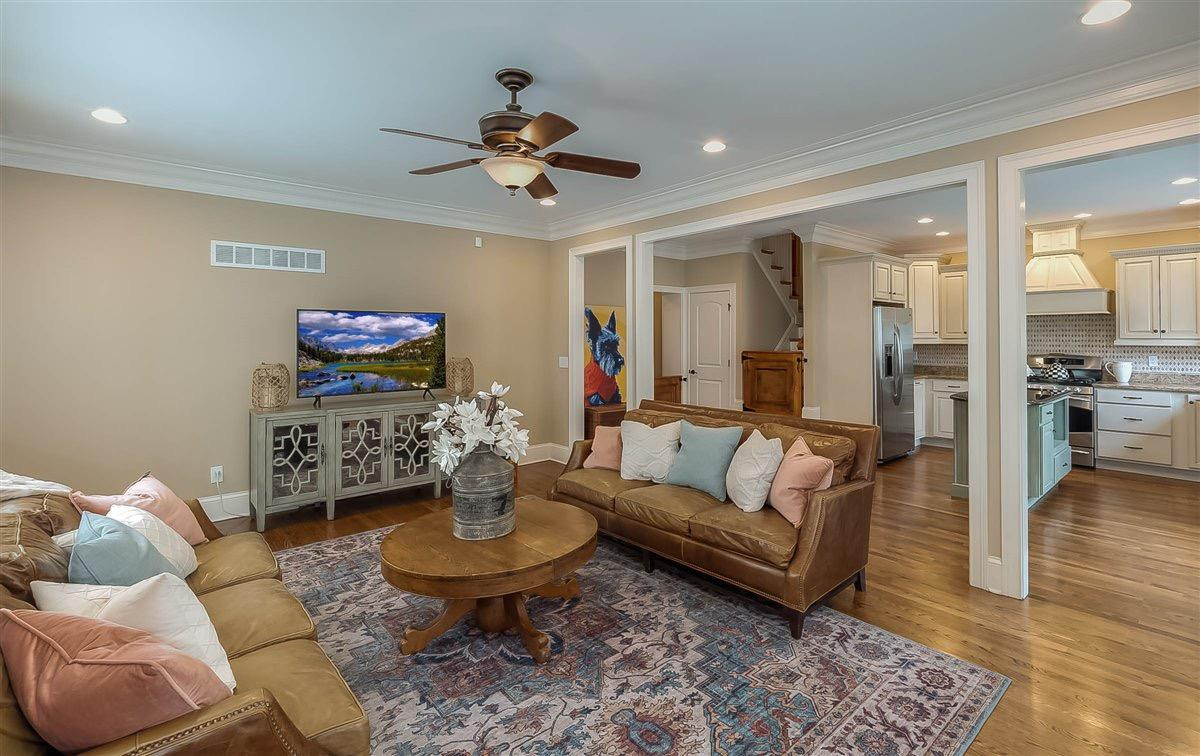 1135 Richmond Road Lexington, KY 40502 - Photo 21 of 52 Photo 21