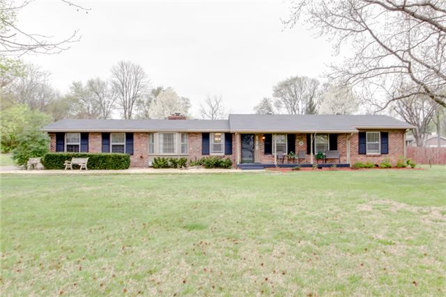 219 Cherokee Road Hendersonville, TN 37075 - Photo 1 of 20 Gallery Image 1
