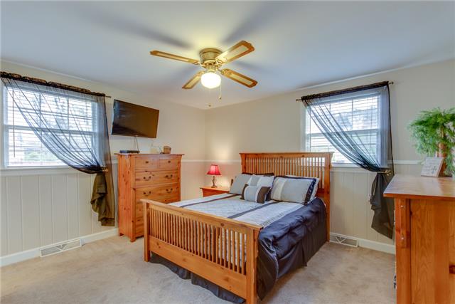 219 Cherokee Road Hendersonville, TN 37075 - Photo 13 of 20 Gallery Image 13