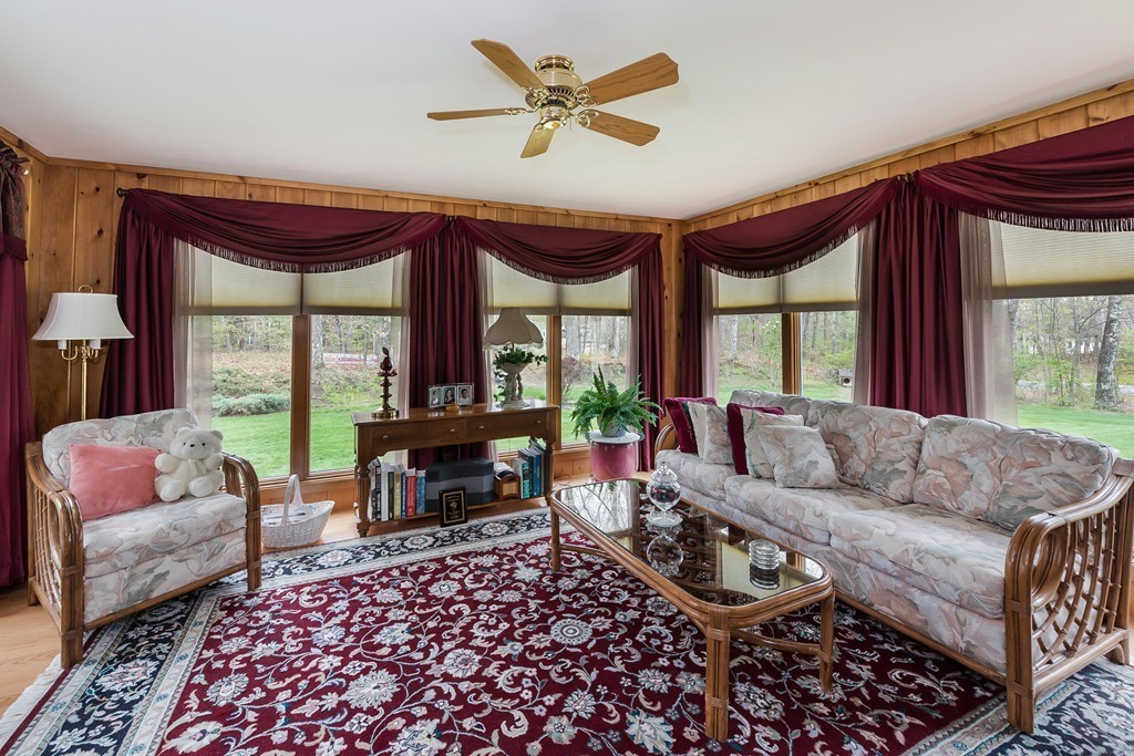 118 Whiley Road Groton, MA 01450 - Photo 11 of 23