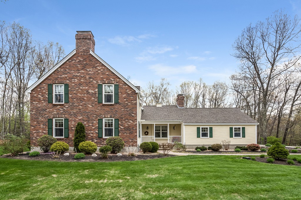 118 Whiley Road Groton, MA 01450 - Photo 2 of 23