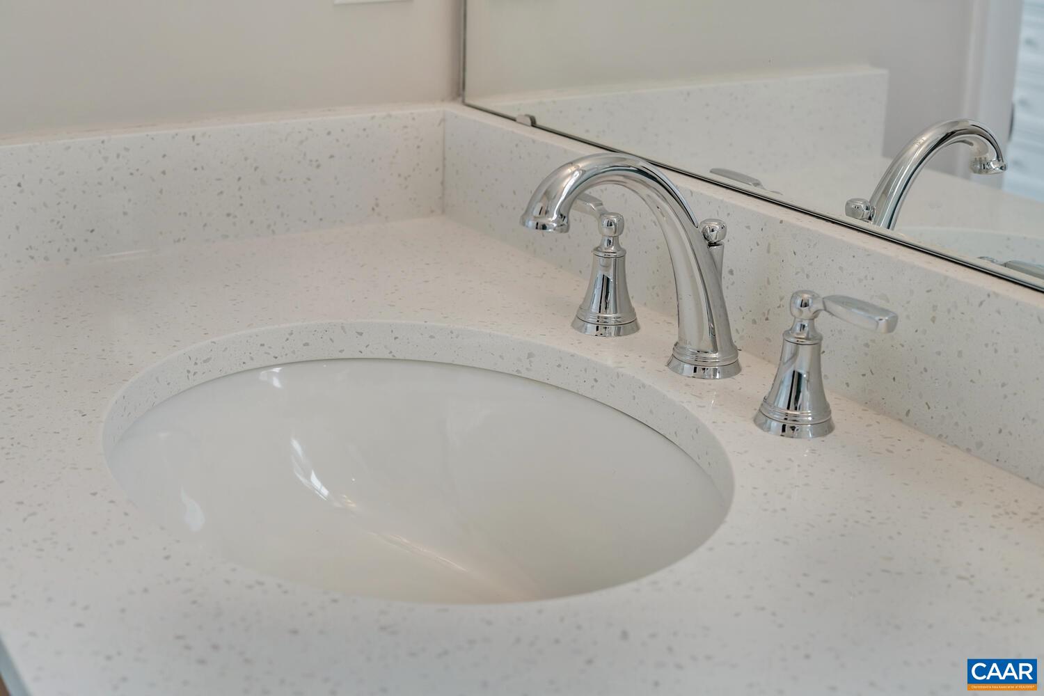 115 Riparian Court, Unit B Charlottesville, VA 22911 - Photo 48 of 58 a bathroom with a bathtub