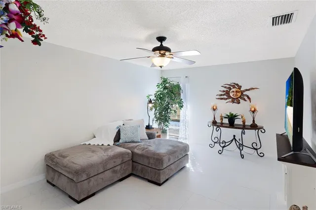 $229,900 | 4251 Island Circle, Unit 3, Fort Myers, FL 33919