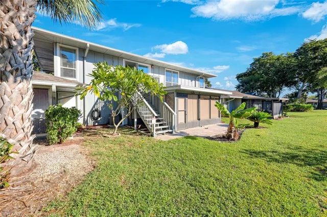 $229,900 | 4251 Island Circle, Unit 3, Fort Myers, FL 33919