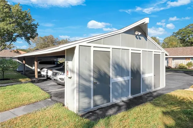 $229,900 | 4251 Island Circle, Unit 3, Fort Myers, FL 33919