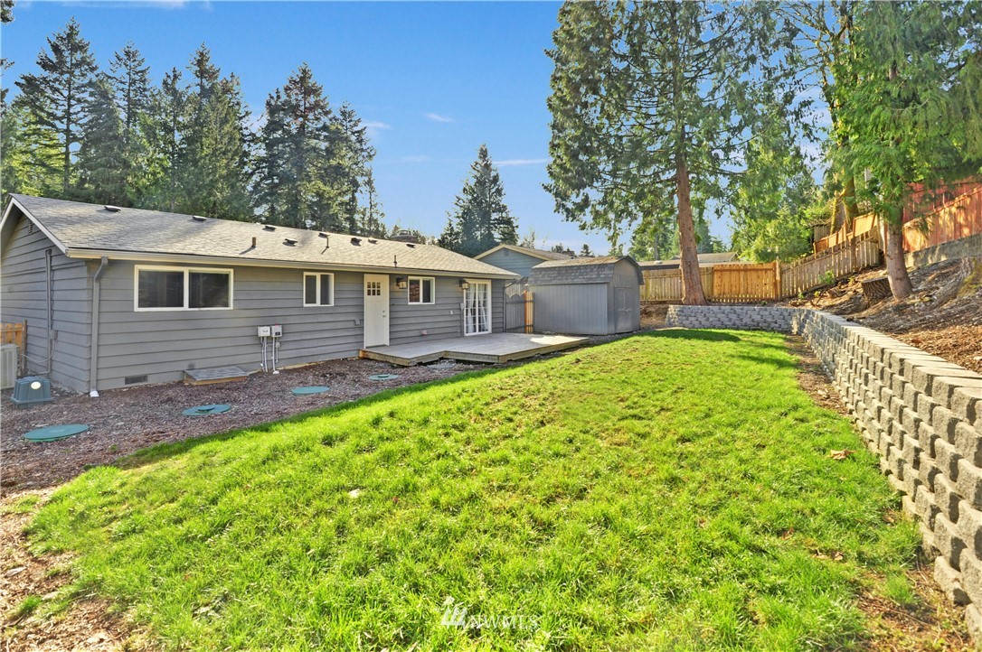 13631 197th Avenue Southeast Renton, WA 98059 - Photo 16 of 18