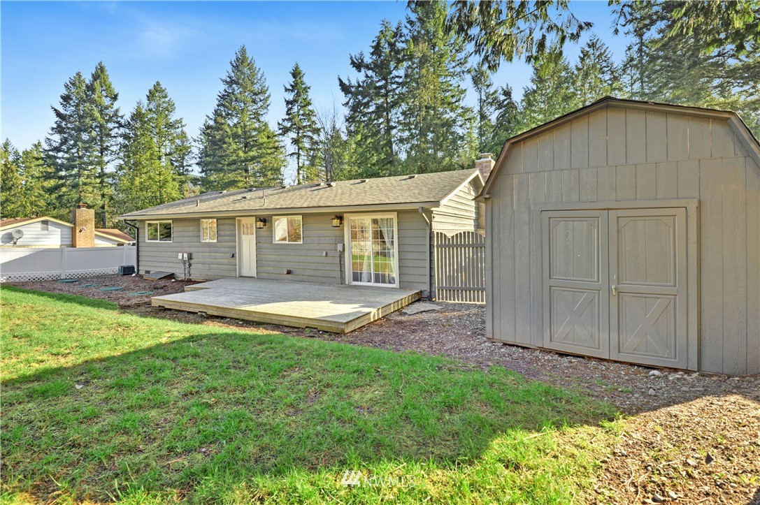13631 197th Avenue Southeast Renton, WA 98059 - Photo 17 of 18