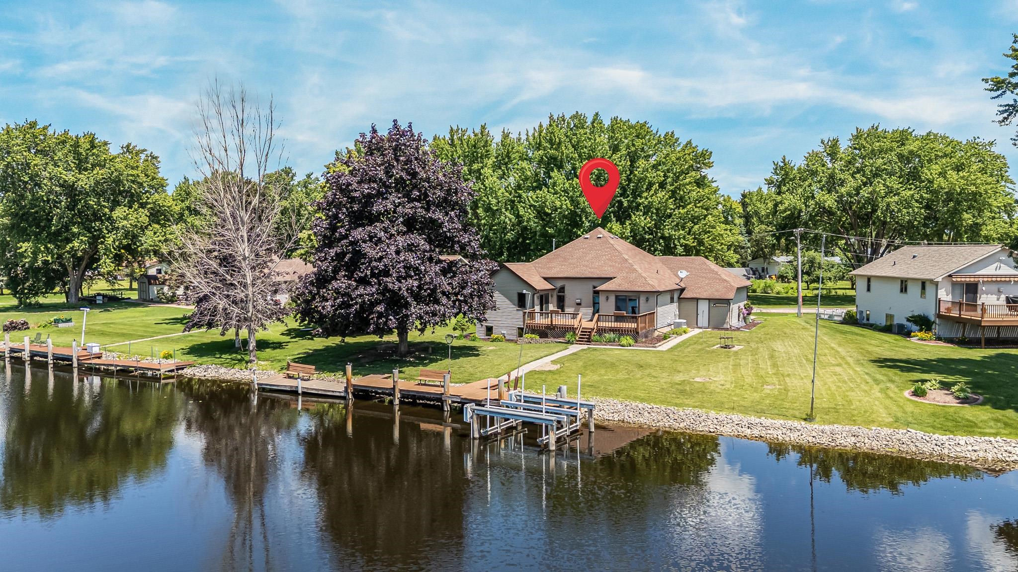 358 South 5th Street Winneconne, WI 54986 - Photo 6 of 51