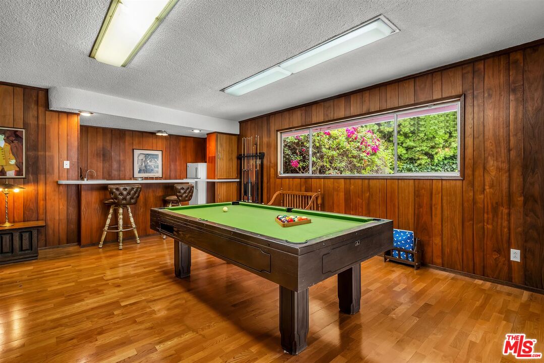 575 East Channel Road Los Angeles, CA 90402 - Photo 13 of 39