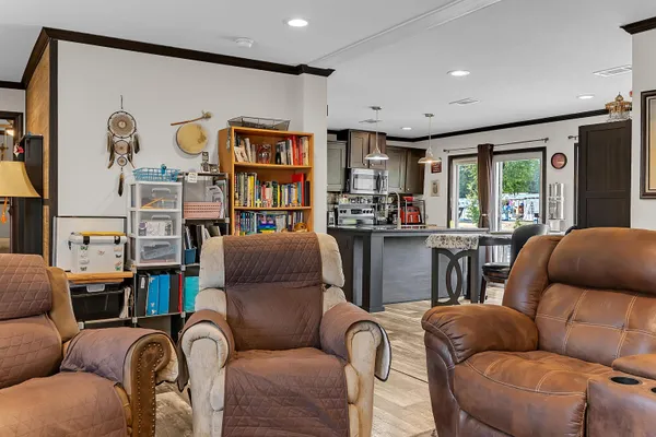 $235,000 | 616 Northeast Hillside Terrace, Lee, FL 32059