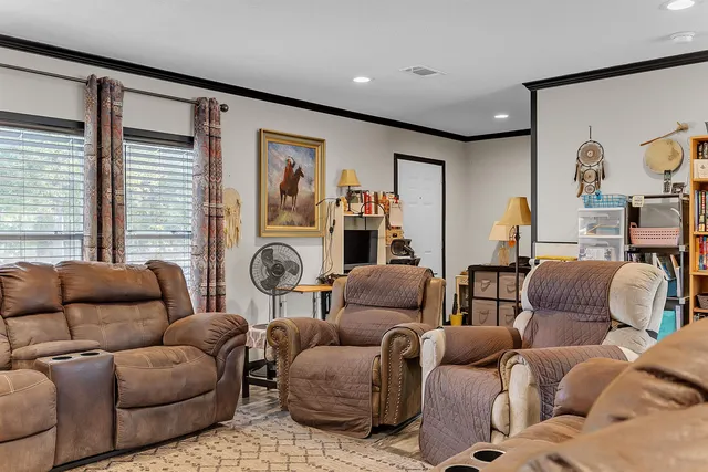 $249,900 | 616 Northeast Hillside Terrace, Lee, FL 32059