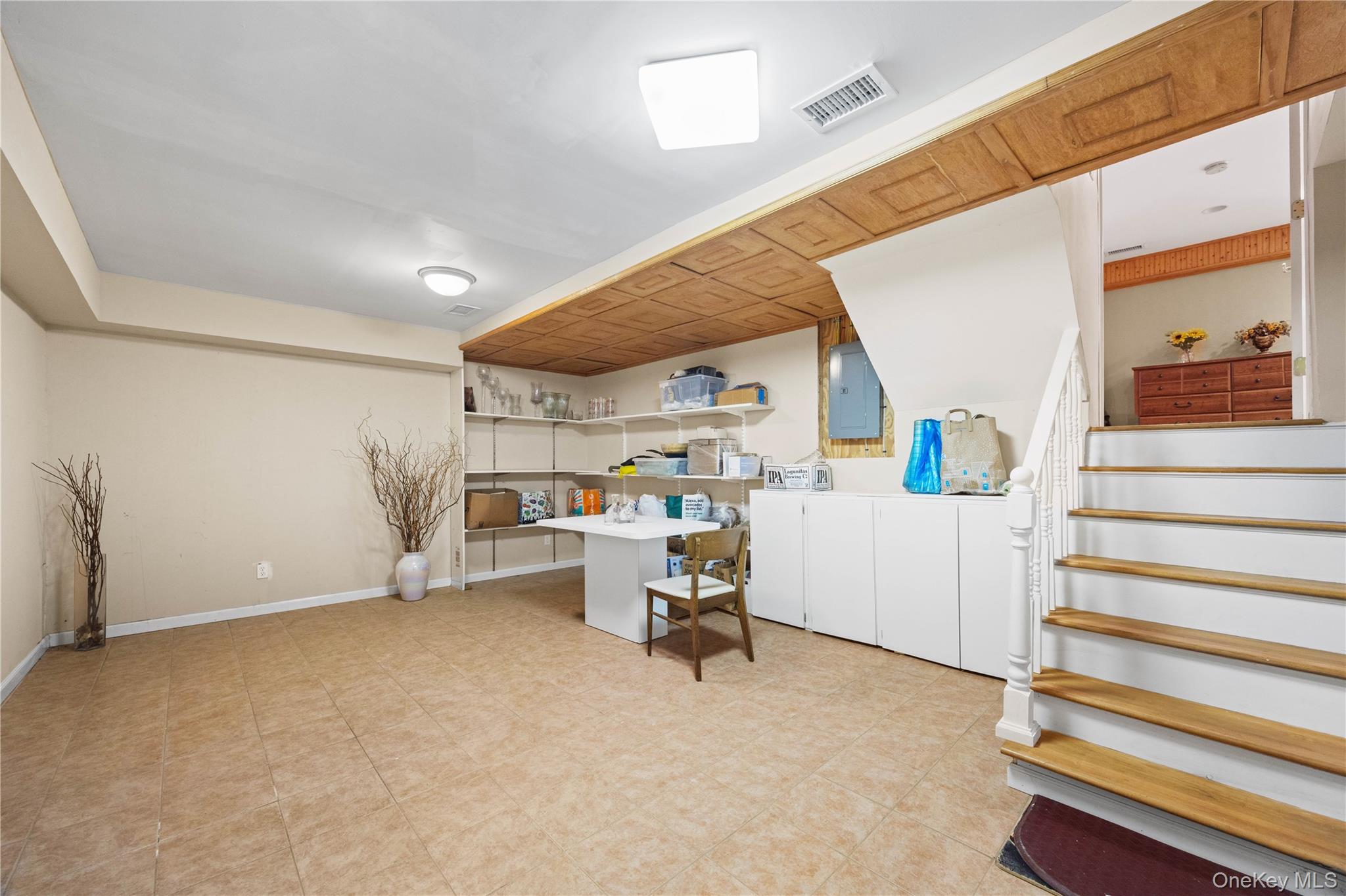 81 Avondale Road Yonkers, NY 10710 - Photo 37 of 48