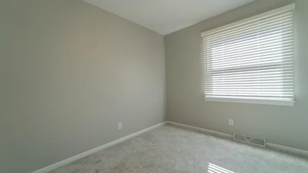$3,000 | 840 Appletree Drive, Schererville, IN 46375