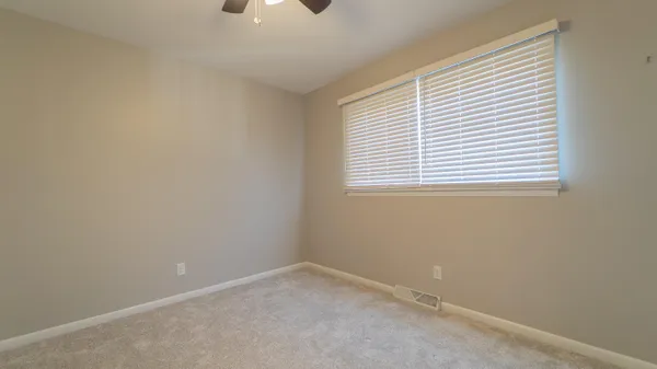 $3,000 | 840 Appletree Drive, Schererville, IN 46375