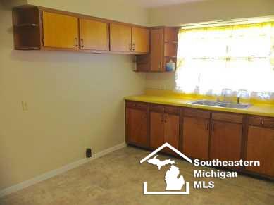 2629 Bluebush Road Monroe, MI 48162 - Photo 5 of 25