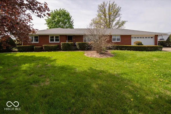 $394,900 | 5735 East 400th Street South, Kokomo, IN 46902