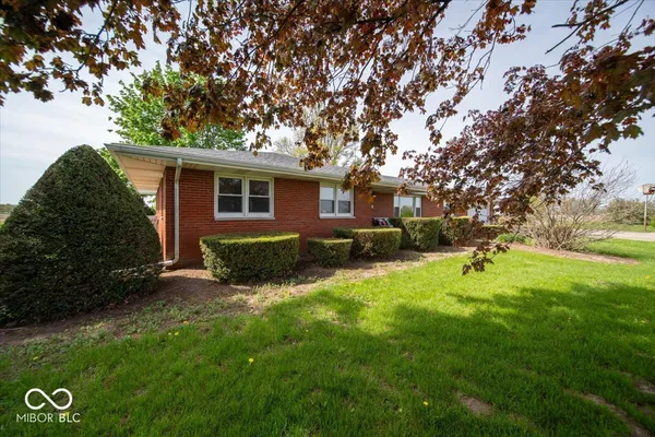 $394,900 | 5735 East 400th Street South, Kokomo, IN 46902