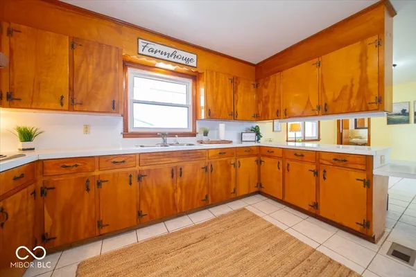$394,900 | 5735 East 400th Street South, Kokomo, IN 46902