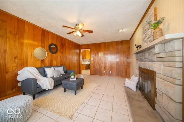$394,900 | 5735 East 400th Street South, Kokomo, IN 46902