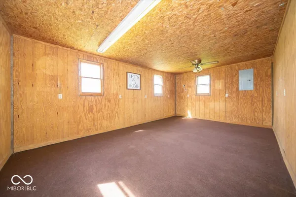 $394,900 | 5735 East 400th Street South, Kokomo, IN 46902