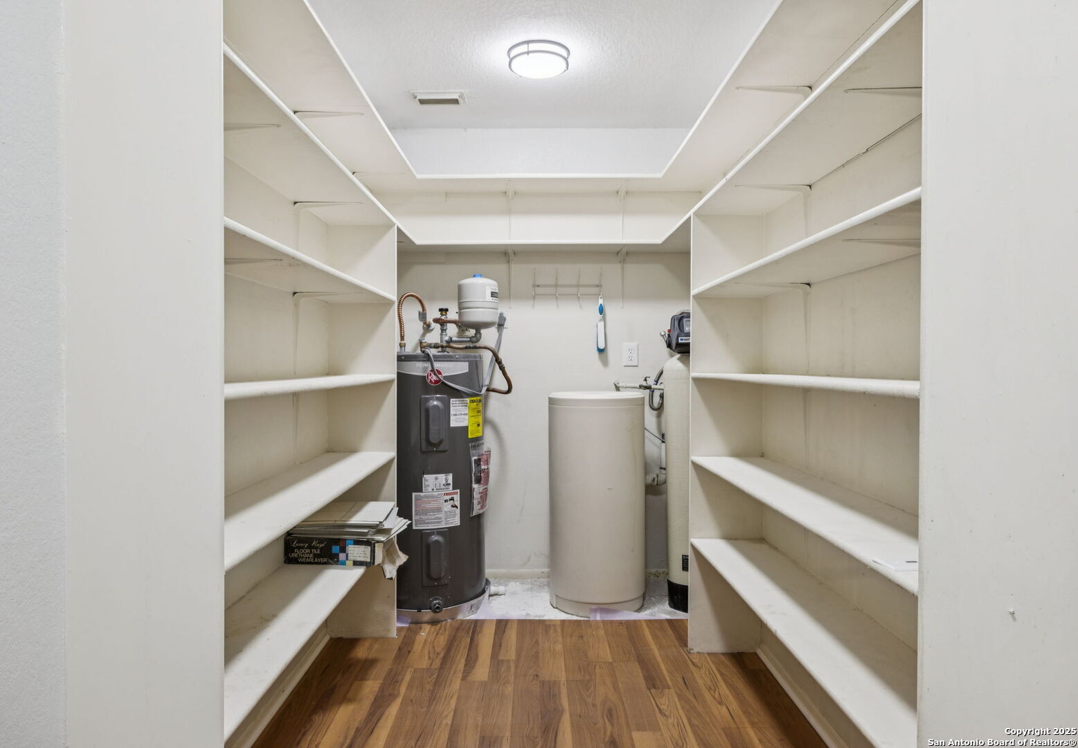 8127 Talkenhorn Converse, TX 78109 - Photo 52 of 57