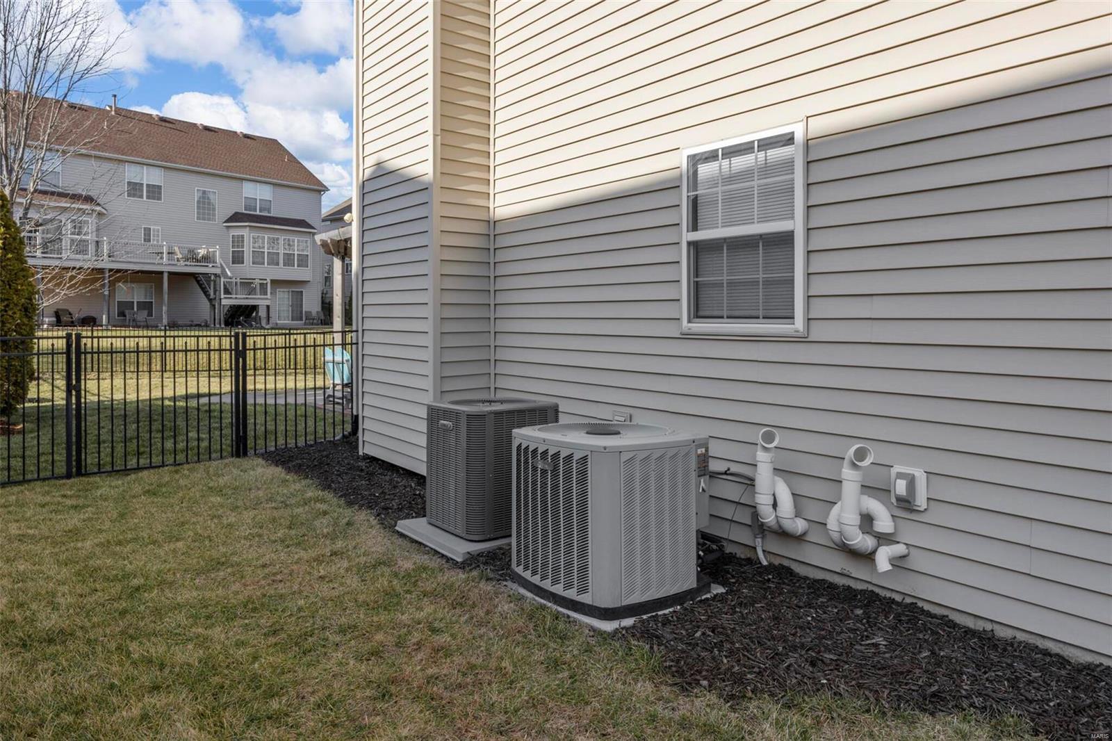 5 Towerbridge Place St. Charles, MO 63303 - Photo 8 of 16