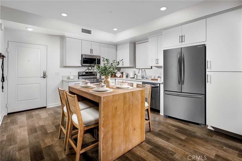 9001 Cerise Lane, Unit 109 Cypress, CA 90630 - Photo 5 of 14