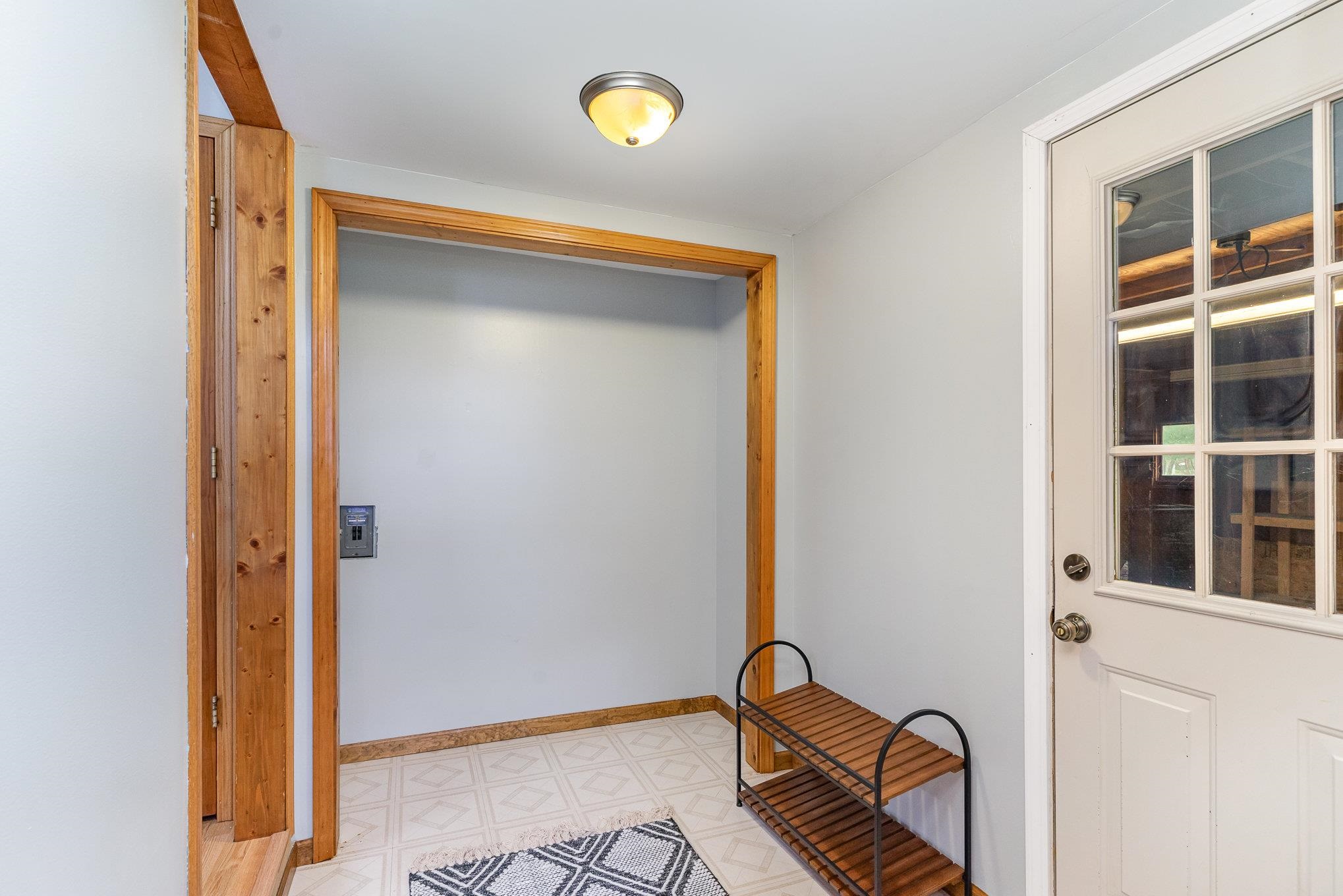 1060 East Stewart Road Midland, MI 48640 - Photo 11 of 39 Gallery Image 11