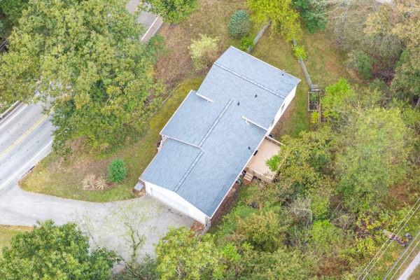 2432 West Hardies Road Gibsonia, PA 15044 - Photo 45 of 50 a picture of a yard