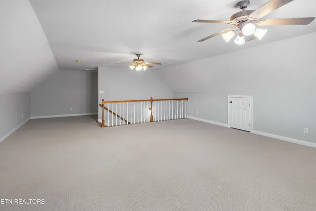 $819,000 | 190 Vineyard Cove Drive, Loudon, TN 37774