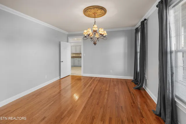 $819,000 | 190 Vineyard Cove Drive, Loudon, TN 37774