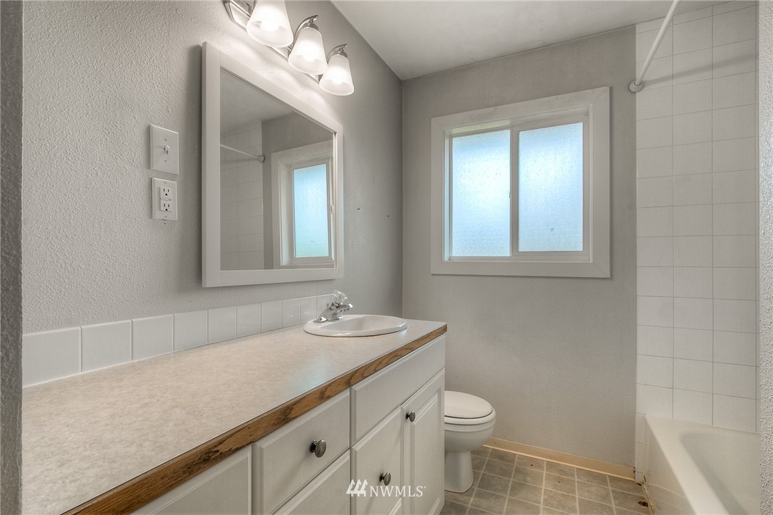1365 Main Street Buckley, WA 98321 - Photo 11 of 16 Gallery Image 11