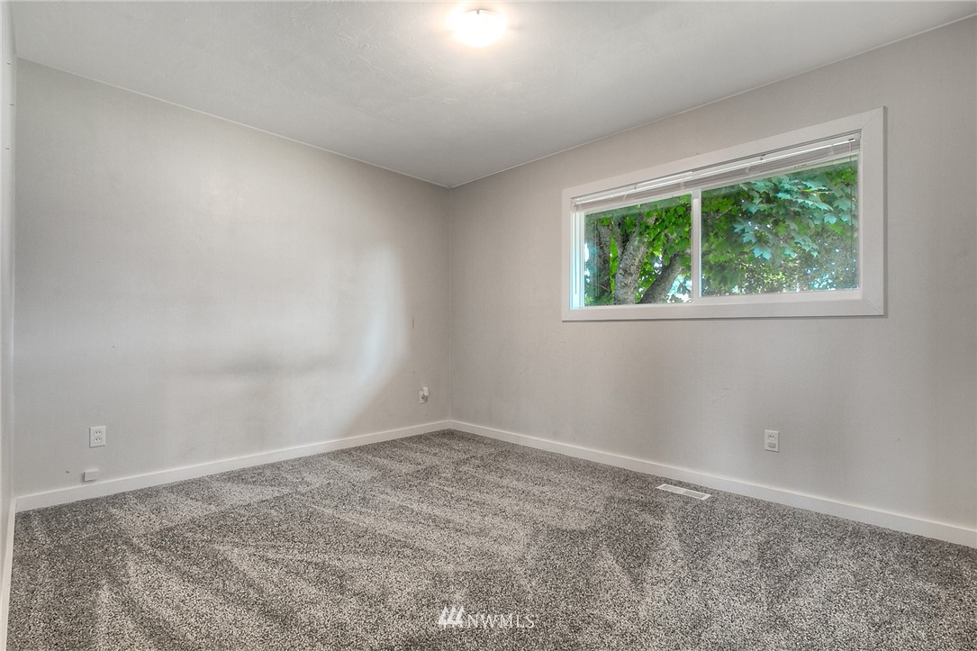 1365 Main Street Buckley, WA 98321 - Photo 9 of 16 Gallery Image 9