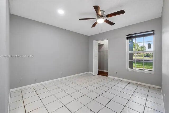 $3,000 | 5850 Northwest 57th Avenue, Unit 1, Tamarac, FL 33319