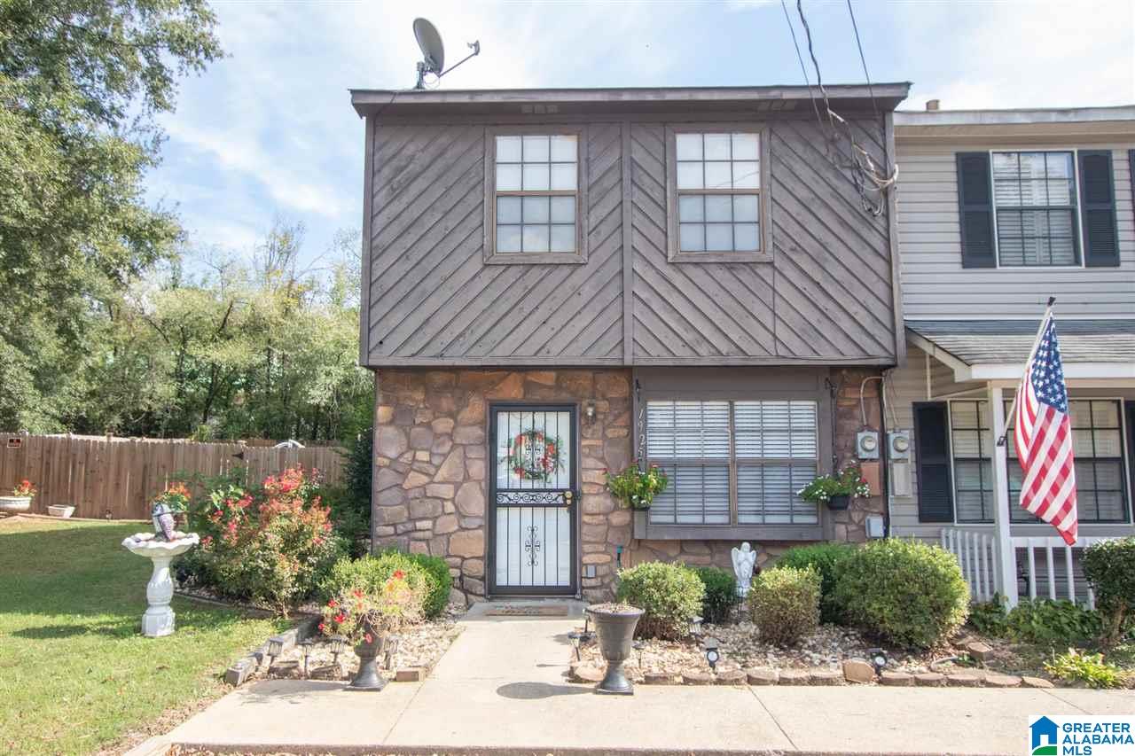 1925 Springlake Court Birmingham, AL 35215 - Photo 1 of 21