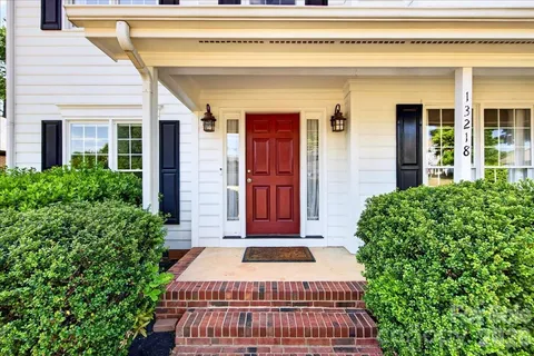 $539,900 | 13218 Willow Breeze Lane, Huntersville, NC 28078