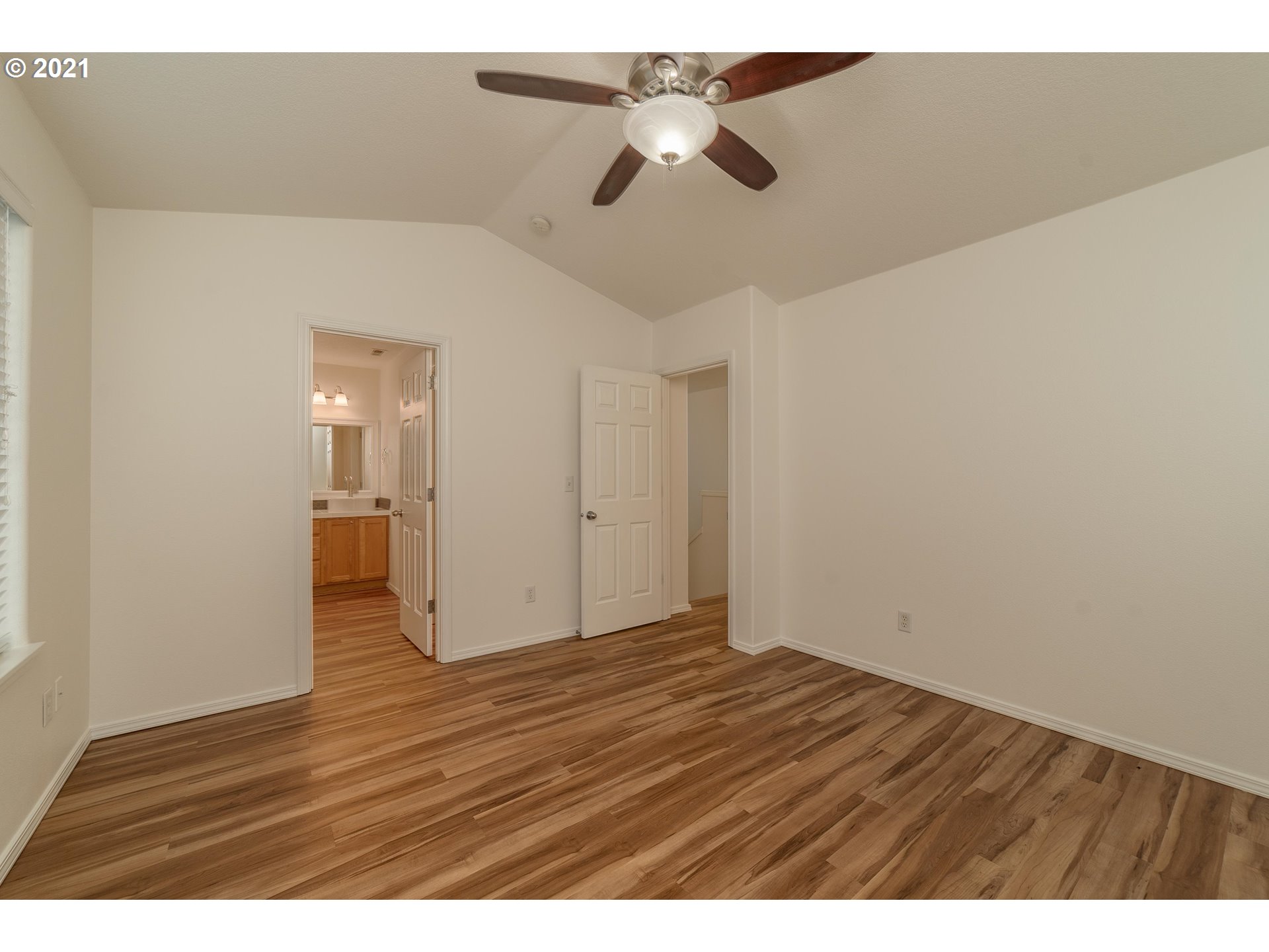3956 Northwest 12th Avenue Camas, WA 98607 - Photo 15 of 30 a view of an empty room and window