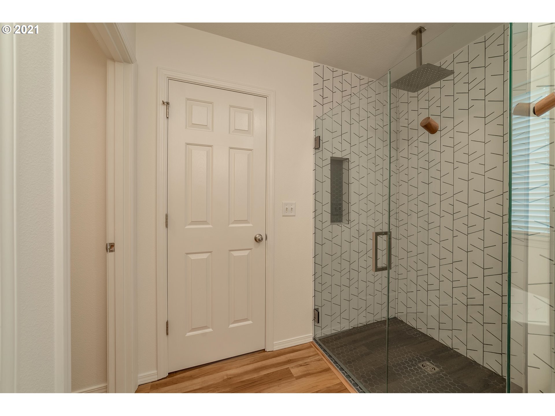 3956 Northwest 12th Avenue Camas, WA 98607 - Photo 17 of 30 a view of a bathroom from a bathroom