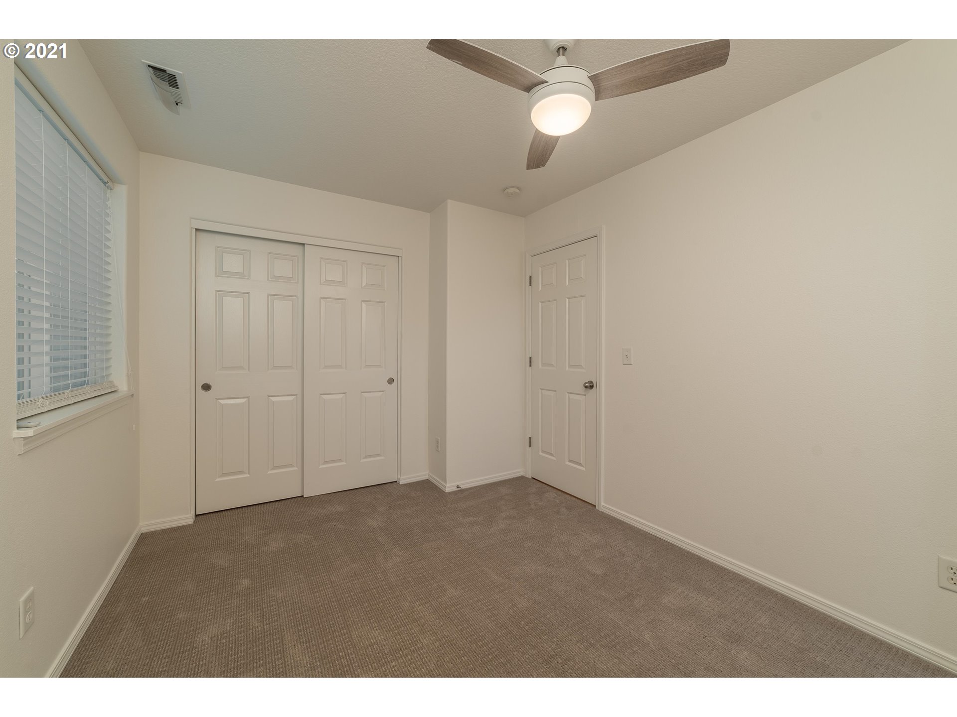 3956 Northwest 12th Avenue Camas, WA 98607 - Photo 21 of 30 a view of an empty room