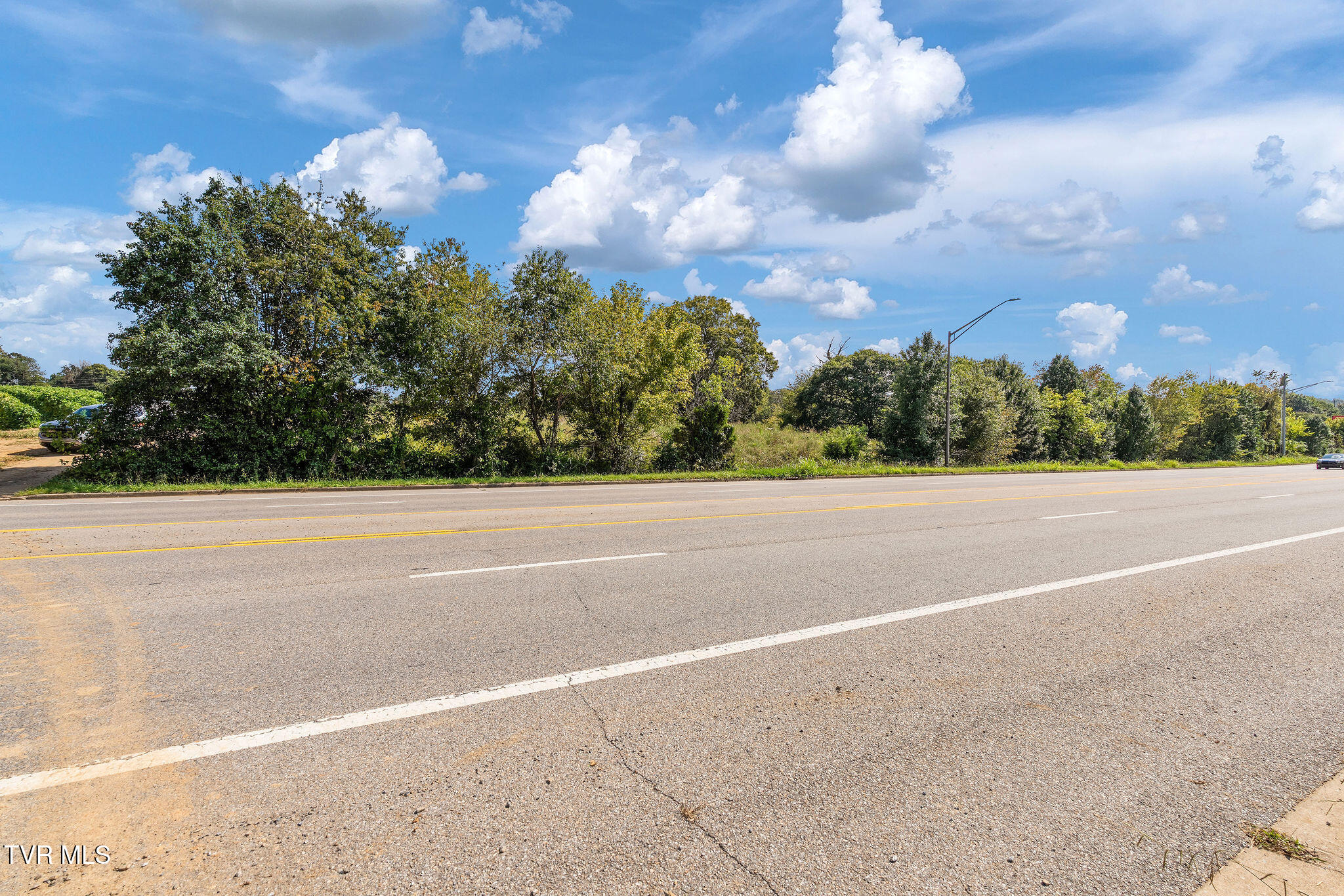 370 Roy Martin Road Johnson City, TN 37615 - Photo 18 of 25 DSC09393