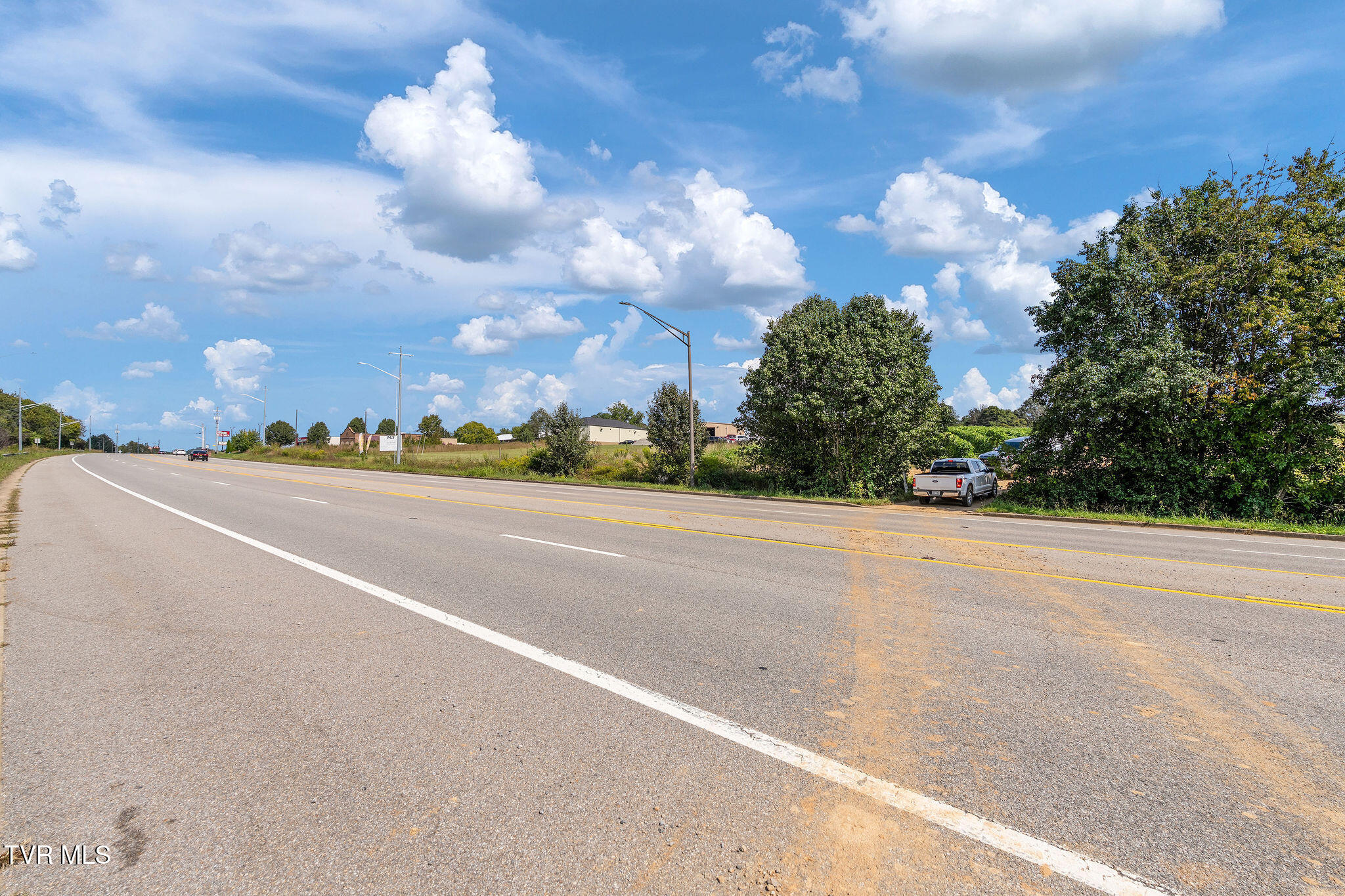 370 Roy Martin Road Johnson City, TN 37615 - Photo 19 of 25 DSC09394