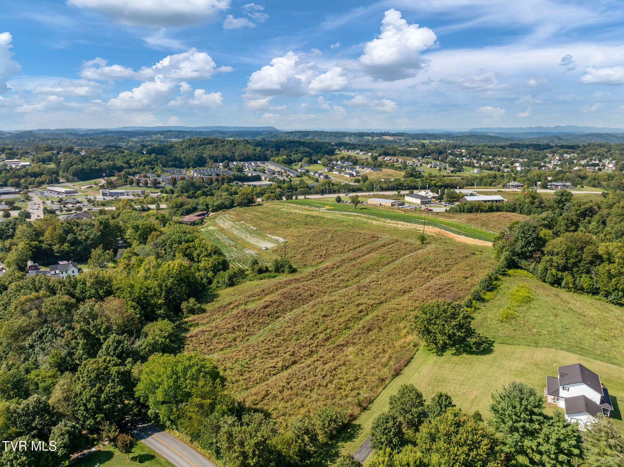 370 Roy Martin Road Johnson City, TN 37615 - Photo 8 of 25 DJI_0138